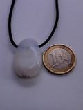 Pendentif pierre percée Opale blanche