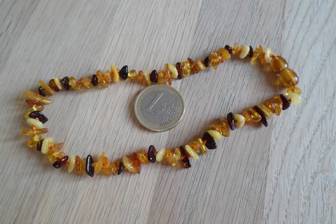 Collier ambre bébé