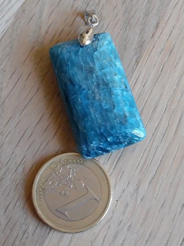 Pendentif rectangle Apatite bleue