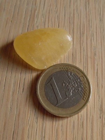 Pierre roulée Calcite jaune