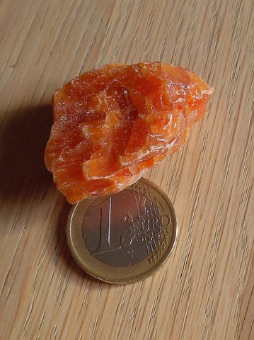 Calcite orange brute