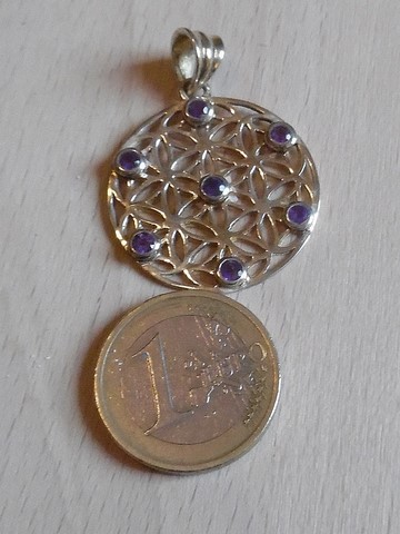 Pendentif fleur de vie