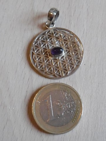 Pendentif fleur de vie