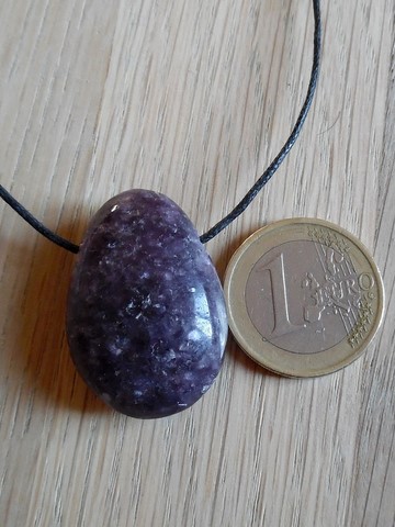 Pendentif pierre percée Lépidolite