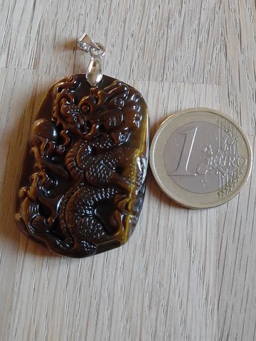 Pendentif dragon oeil de tigre