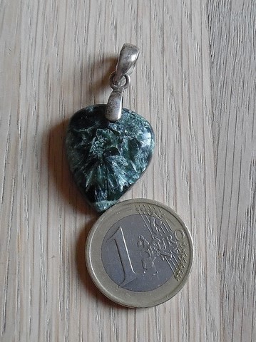 Pendentif Séraphinite