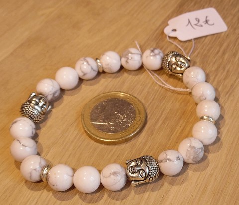 Bracelet howlite bouddha 8mm