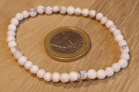 Bracelet howlite 4mm